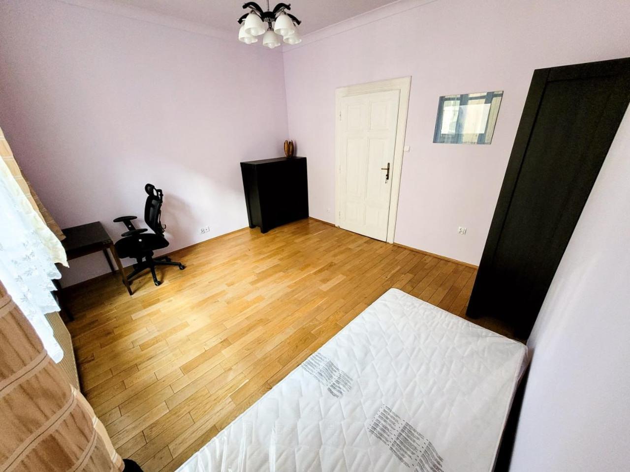 Wild Solutions Sauna Apartments Krakow Ngoại thất bức ảnh
