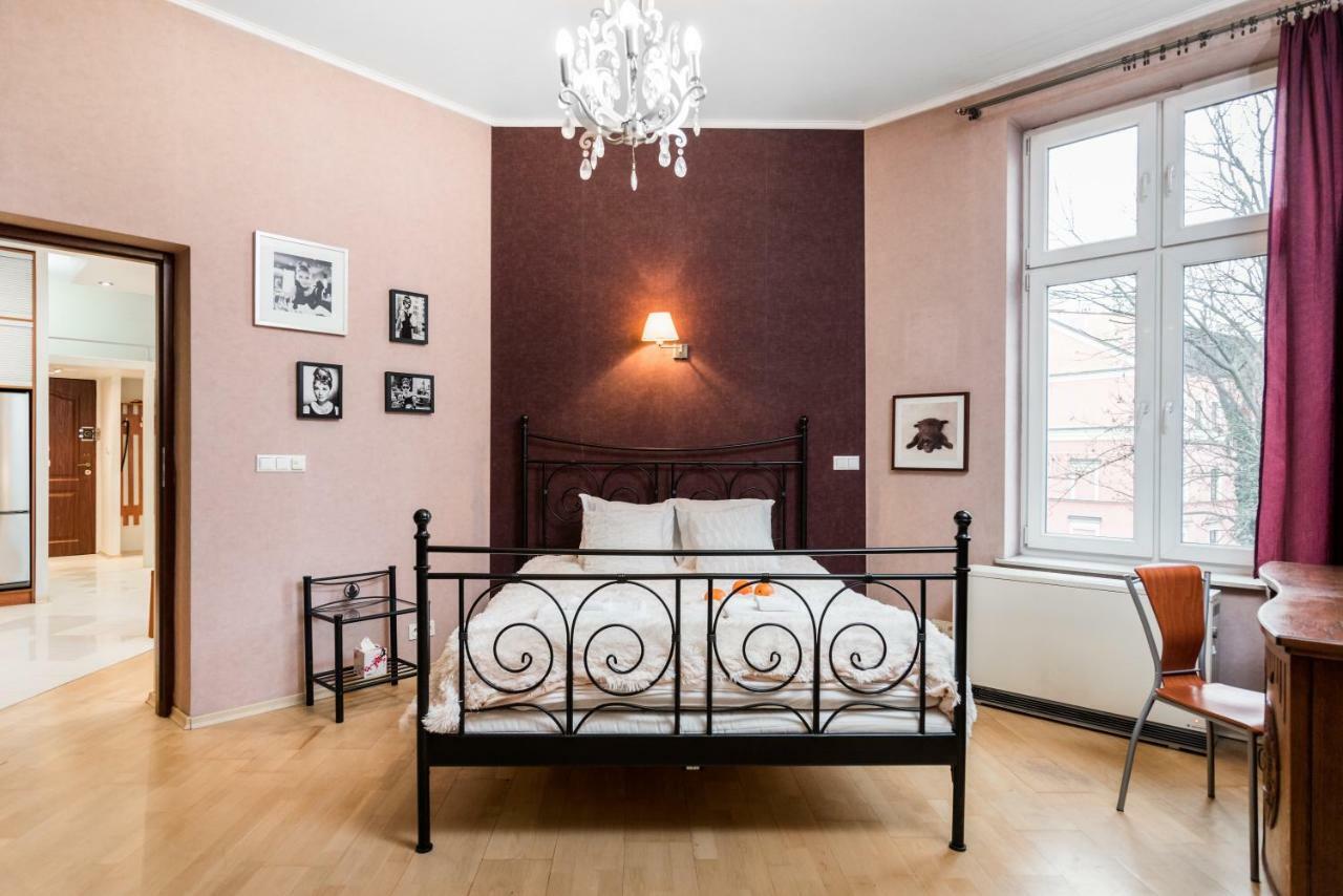 Wild Solutions Sauna Apartments Krakow Ngoại thất bức ảnh